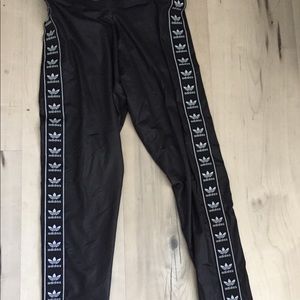 EUC Adidas TNT Tape Berlin Leggings